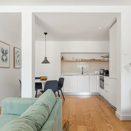 Joivy Cosy Near Tagus River Lisbon